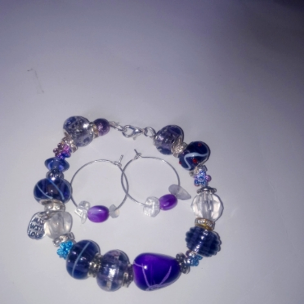Beacelet and Earring Set
